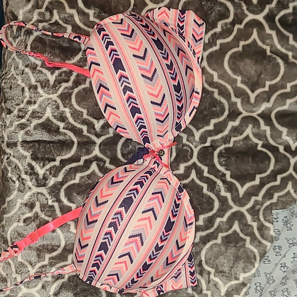 XOXO Push Up Bra 38C